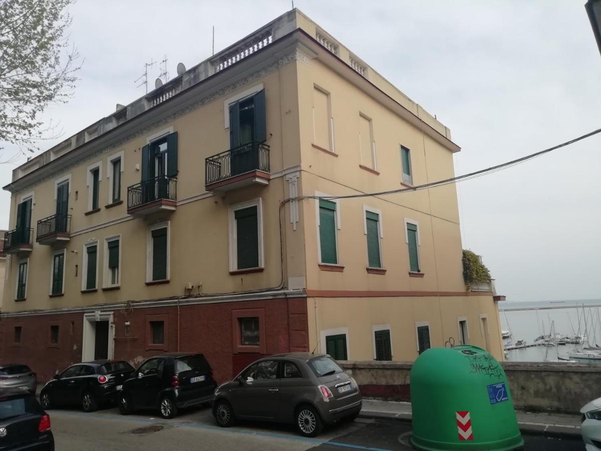 Casa D'Amare Apartment Salerno Ngoại thất bức ảnh